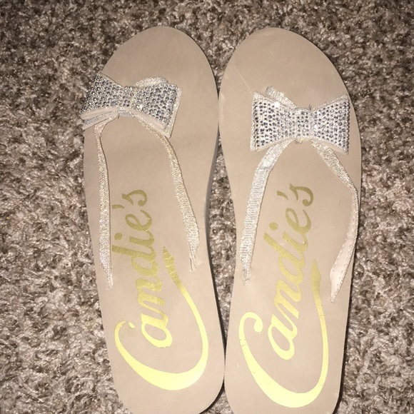 glitter bow flip flops
